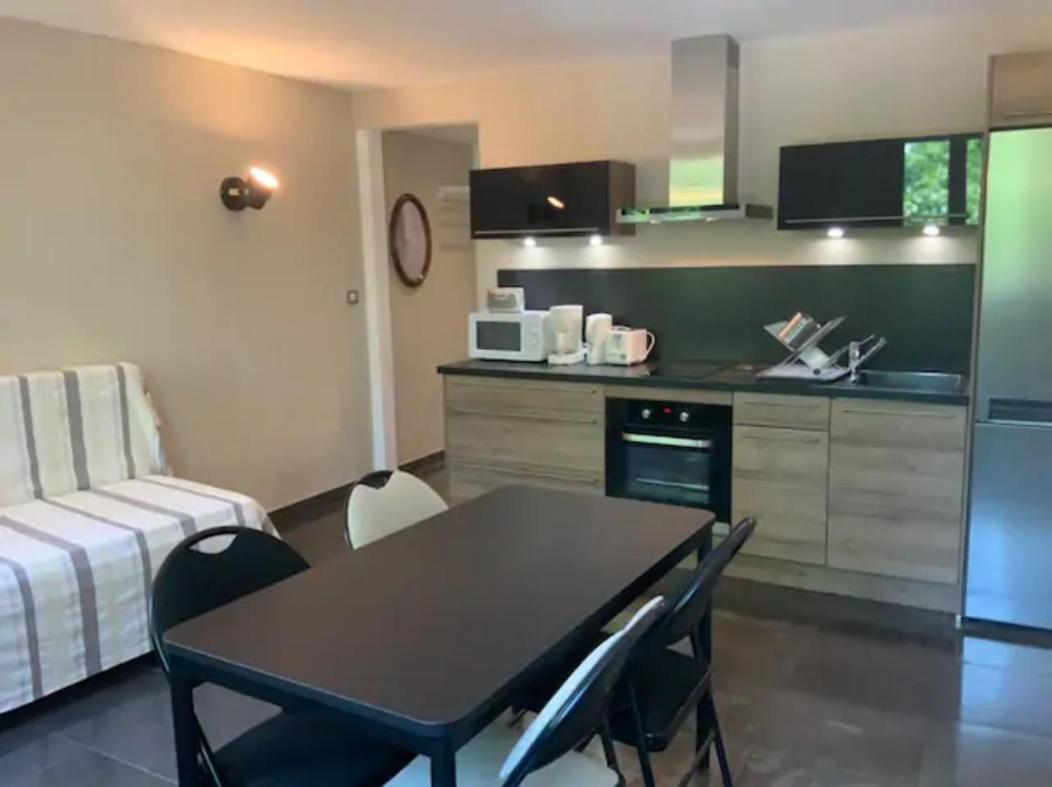 Centre Historique De Frejus - Face A La Mairie Apartman Kültér fotó